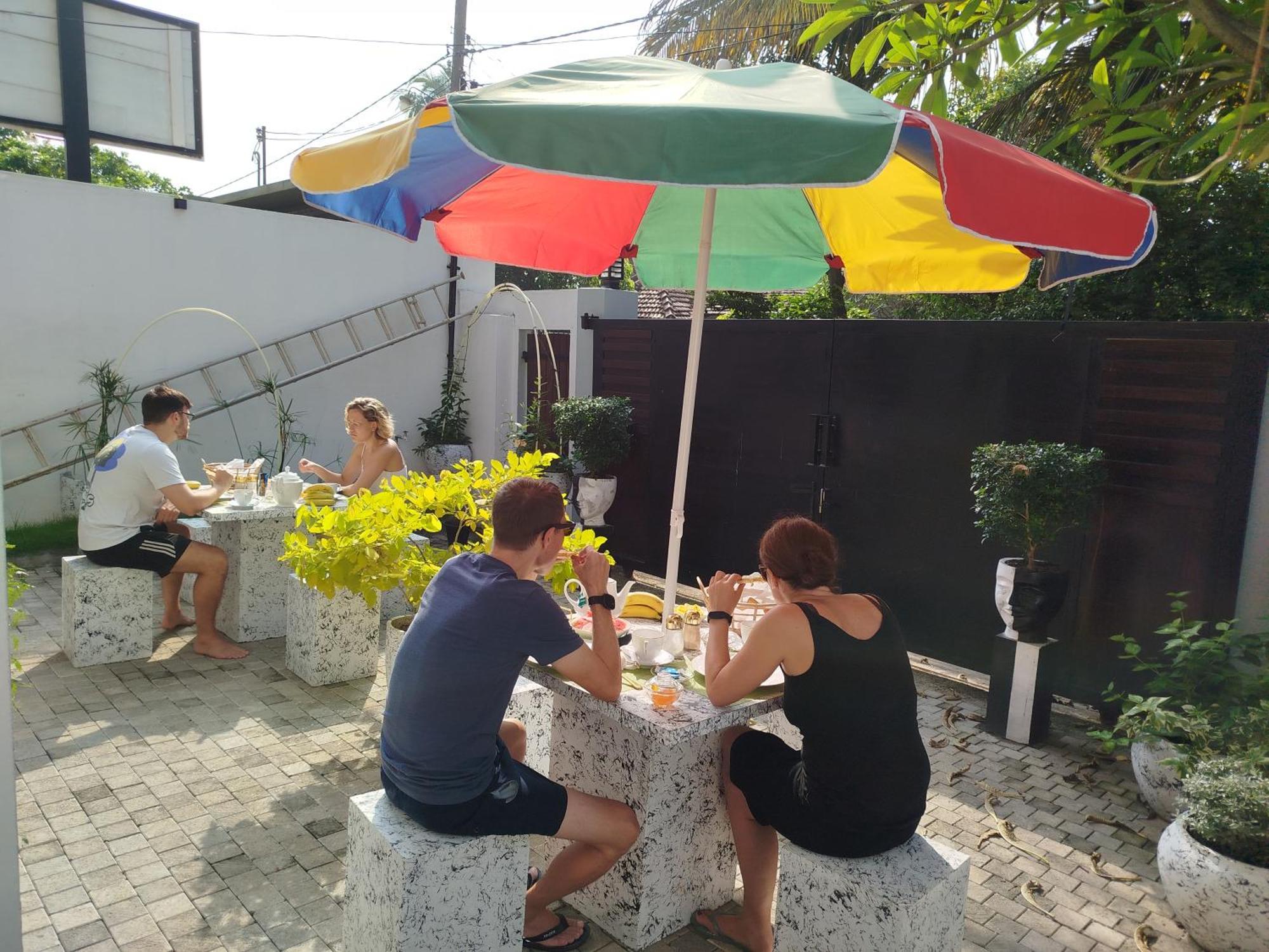 Elzangi Hotel Negombo Ngoại thất bức ảnh